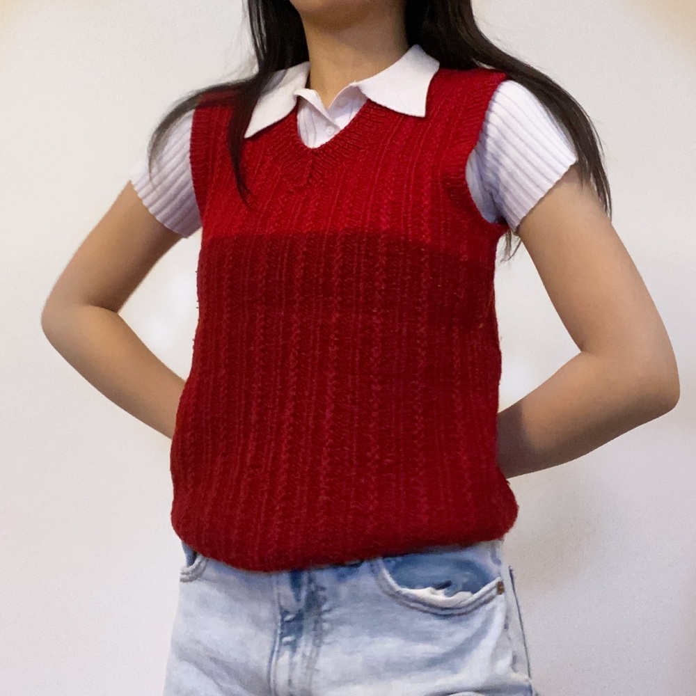 Red knitted sweater vest